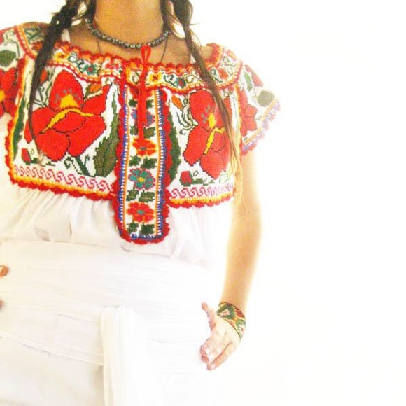 Mexican blouse indigenous fine embroidered textile art - Picture 2 of 2